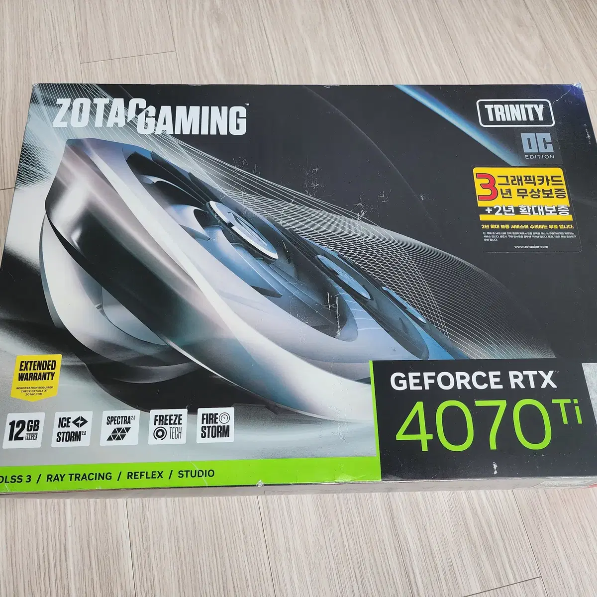 그래픽 카드 지포스 조탁 게이밍 RTX 4070 TI / 거의 새것