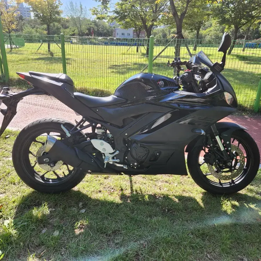 야마하 yzf r3 20년 짦은키로수 닌자400 mt03 cbr