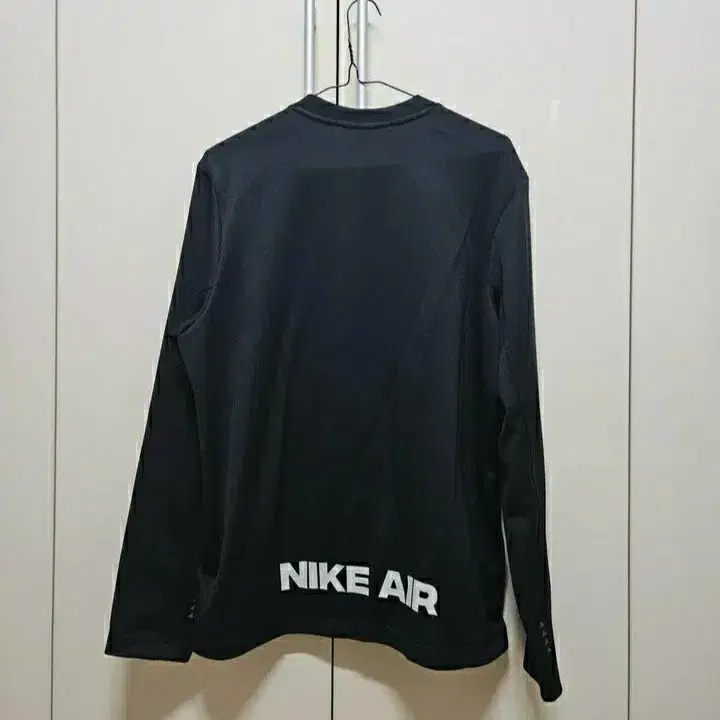 NIKE AIR 나이키에어 맨투맨 정품(새상품) 남여공용