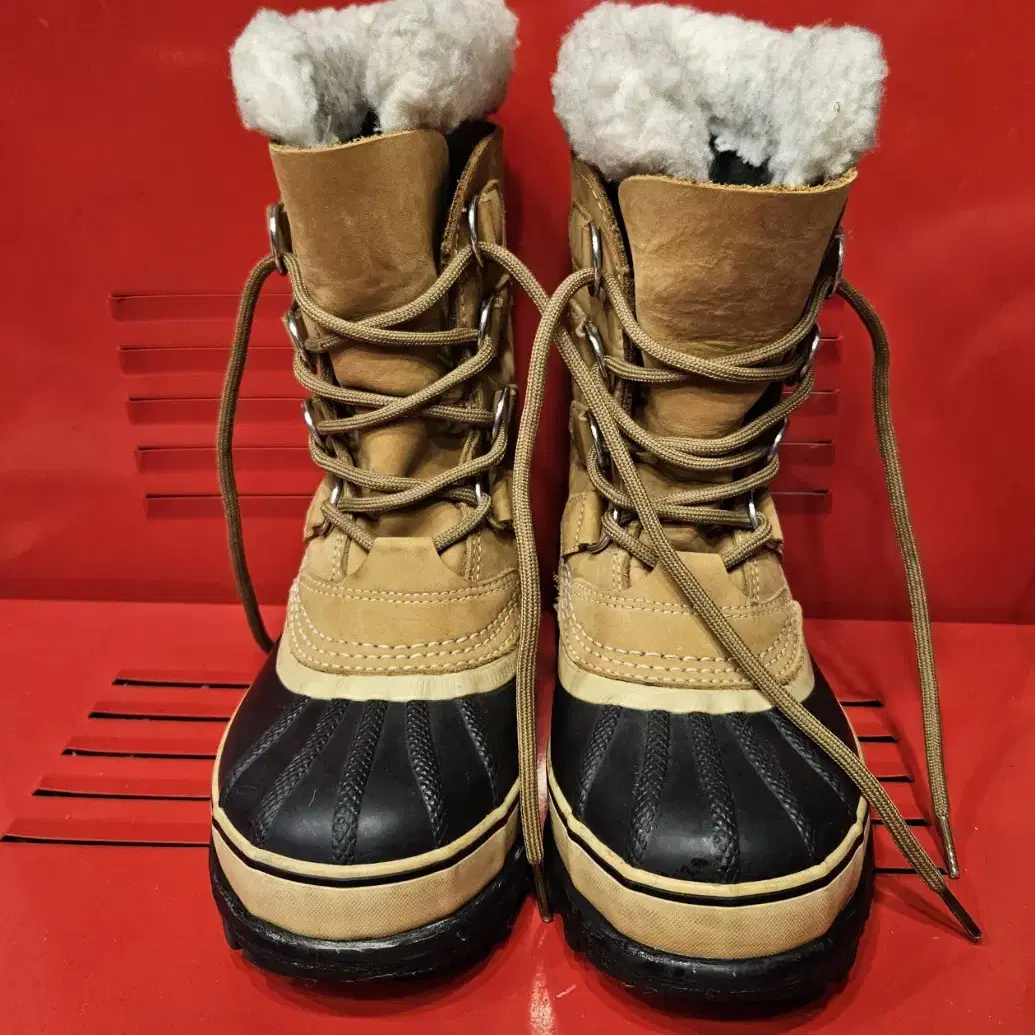 SOREL 소렐 카리부 방한화 EUR36 220-230size