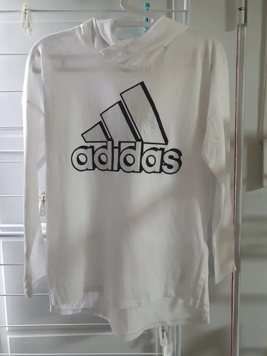 adidas long sleeve hoodie kids' sizes 140-150