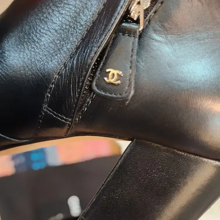 샤넬여성구두  Chanel Booties Black  ( 235 )