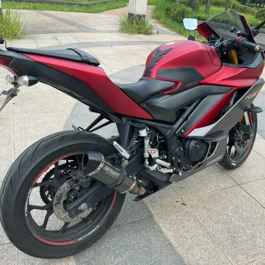 야마하 yzf r3 19년식 풀튜닝 abs 판매합니다