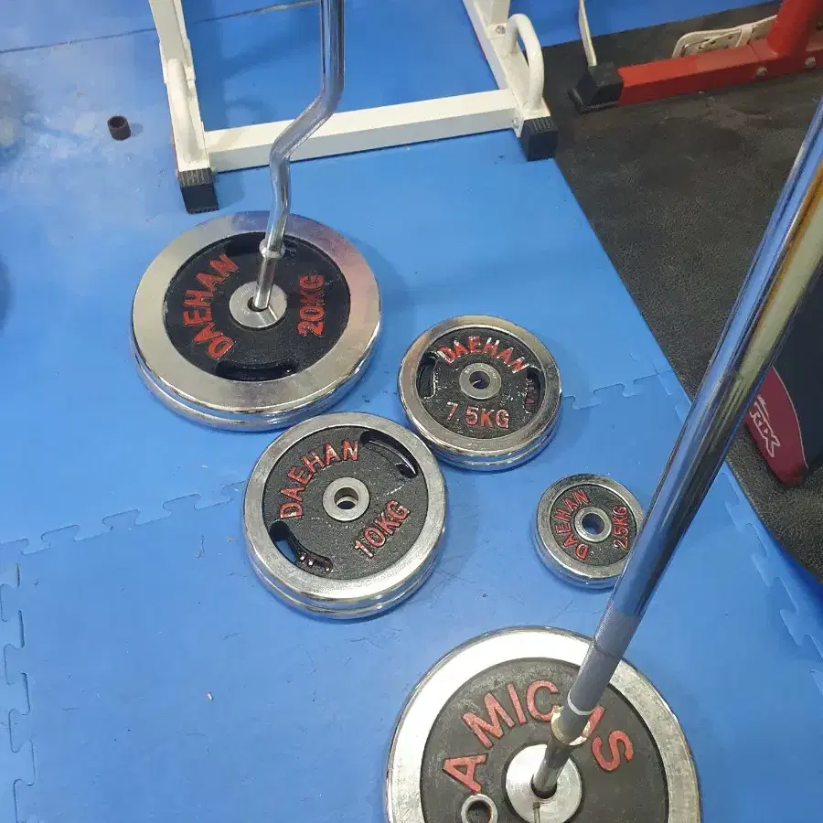 경량 원판 20kg,2개10kg 2개7.5k2개2  2.5kg2개