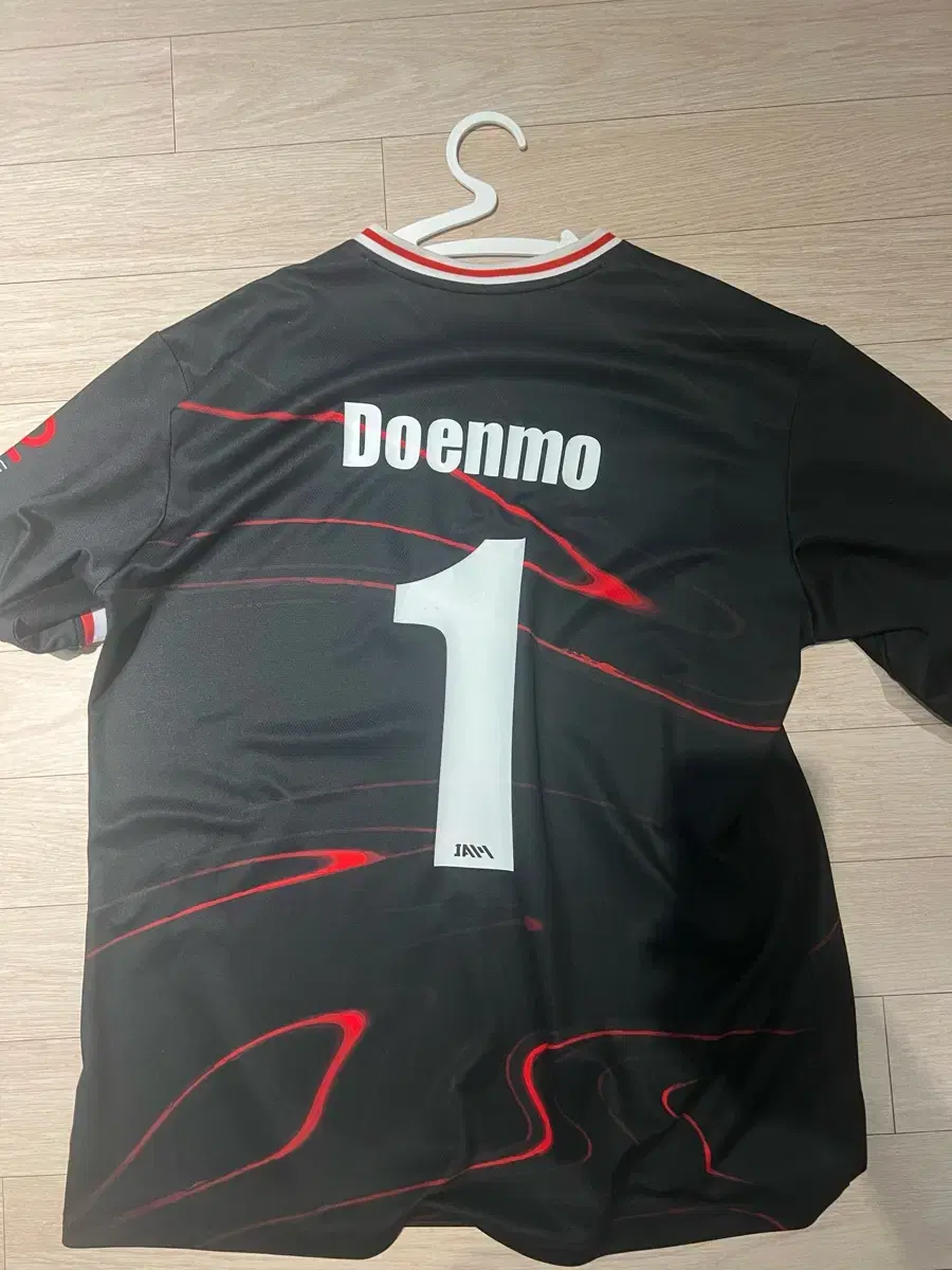 Iam selling momo jerseys