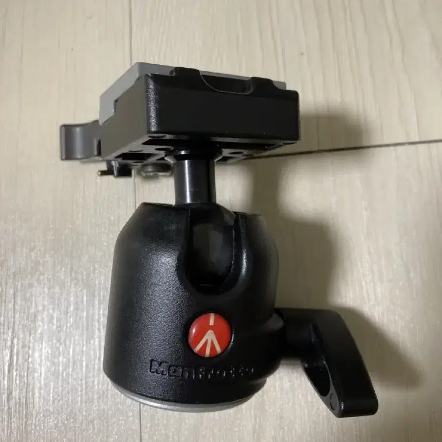 manfrotto 삼각대 190 및 볼헤드486rc2