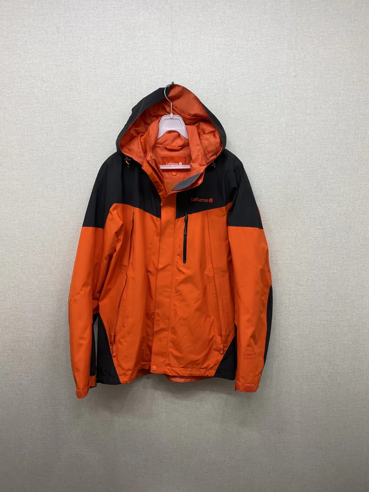 Rapha Gore-Tex Windbreaker