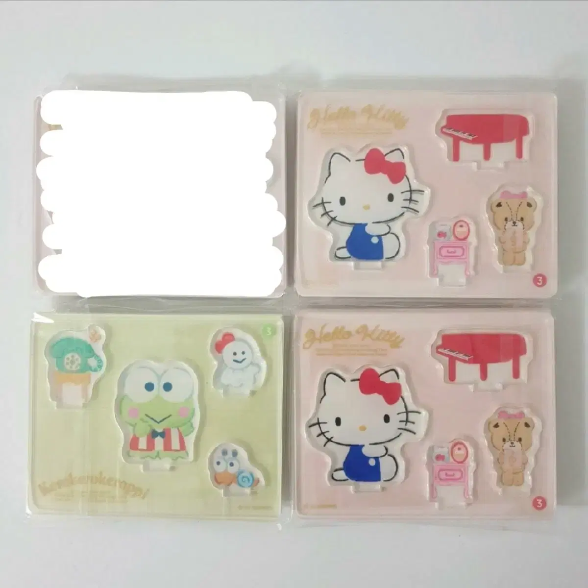 San Rio acrylic stand Hello Kitty Keroppi photocard Photo kard Goods Idol