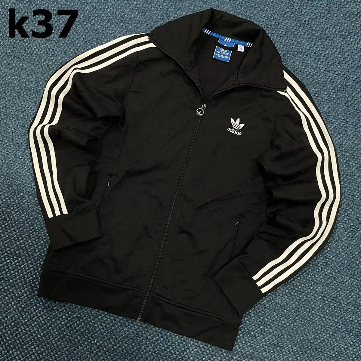 [105] Adidas Europa Black Tracktop Jersey Jacket K37