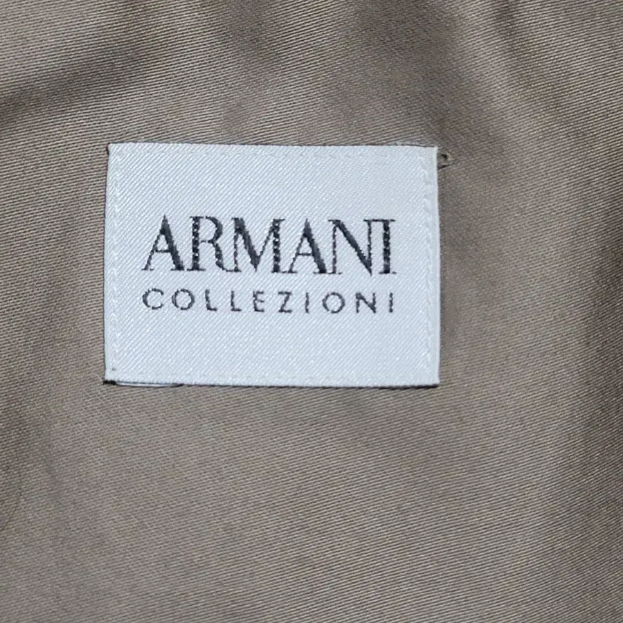 ARMANI COLLEZIONI 아르마니 꼴레지오니 나일론배색 니트남방