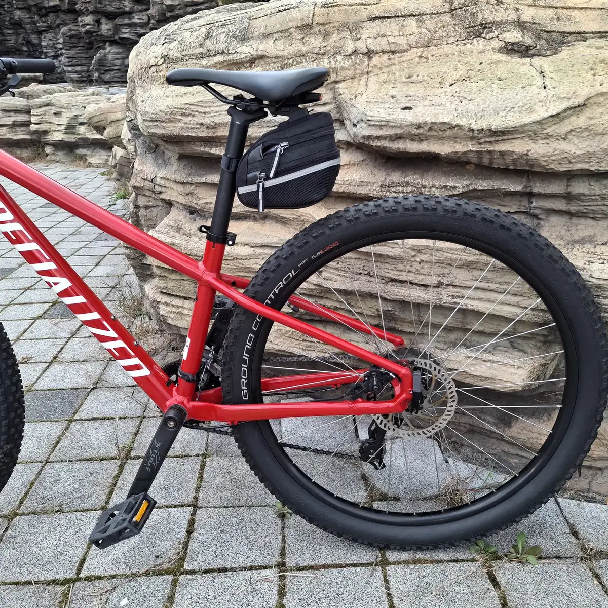 입문용 MTB_Specialized_Rockhopper (27.5)