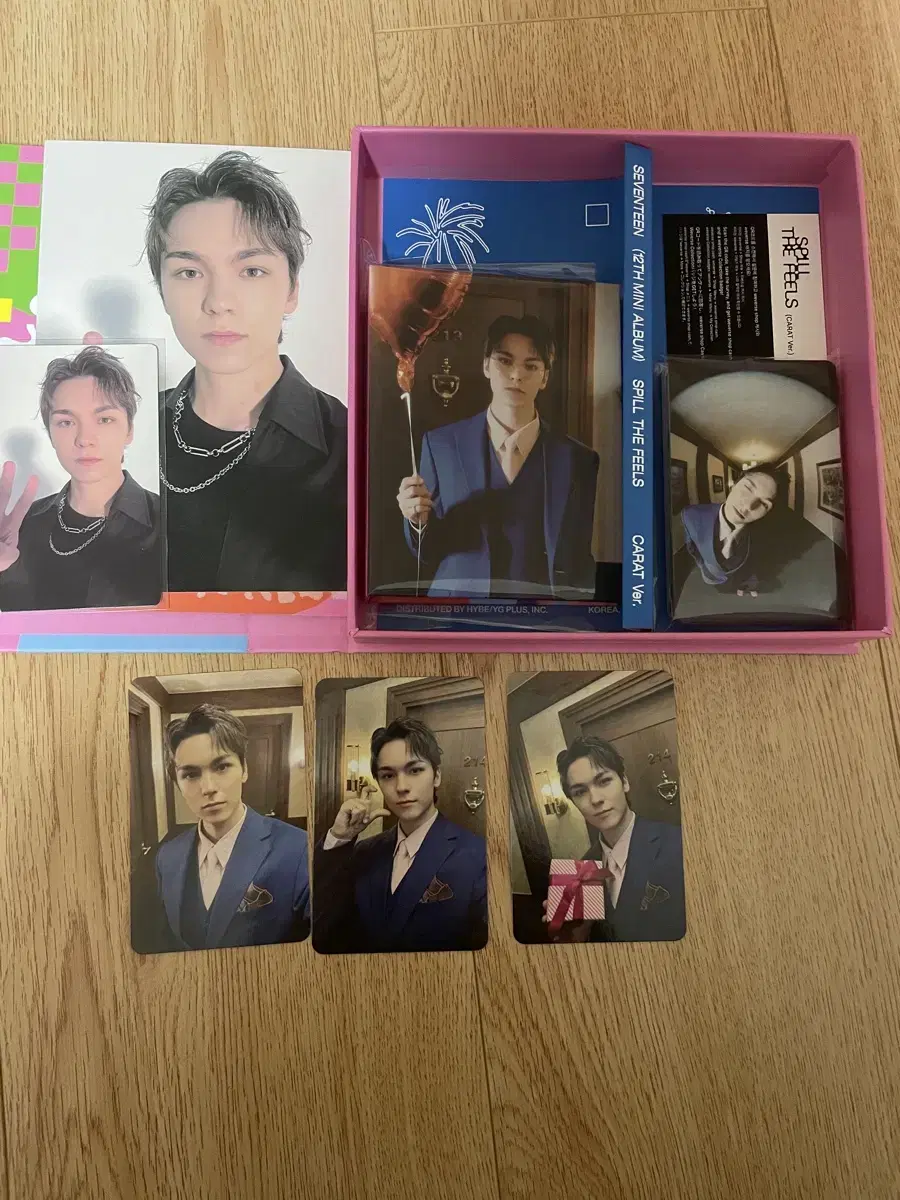 Seventeen vernon Caravan weverse Pre-order benefits