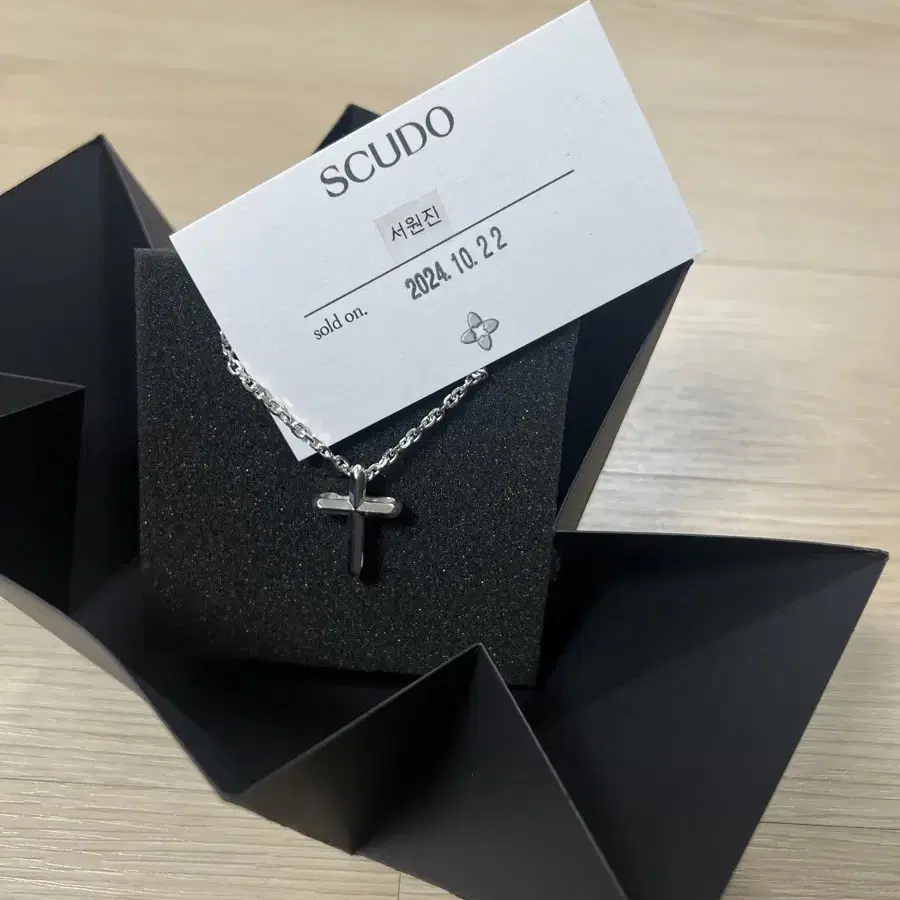 scudo cross necklace 스쿠도 십자가 목걸이 55cm