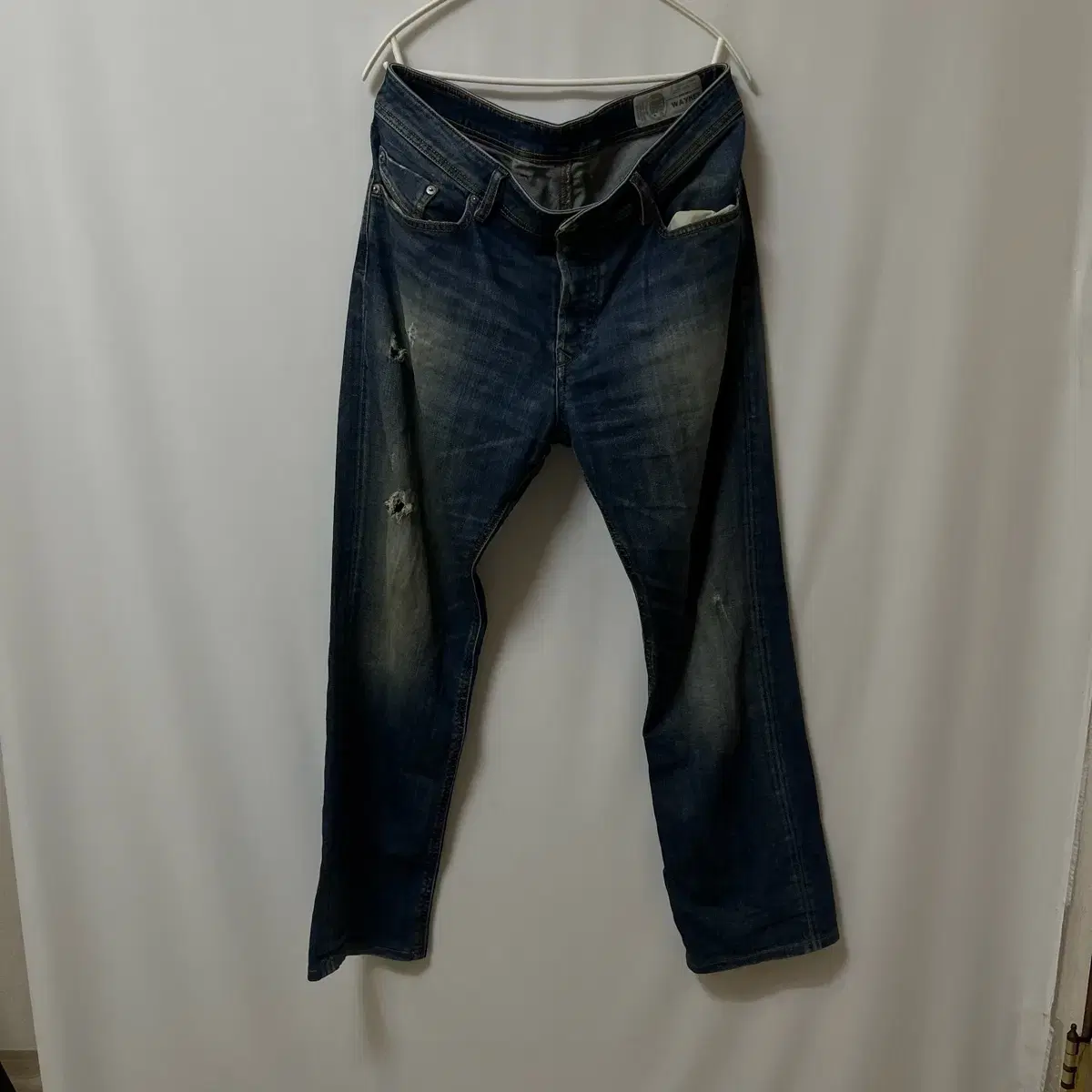 [ 33 ] Diesel Wacky Regular Wash Denim Jeans