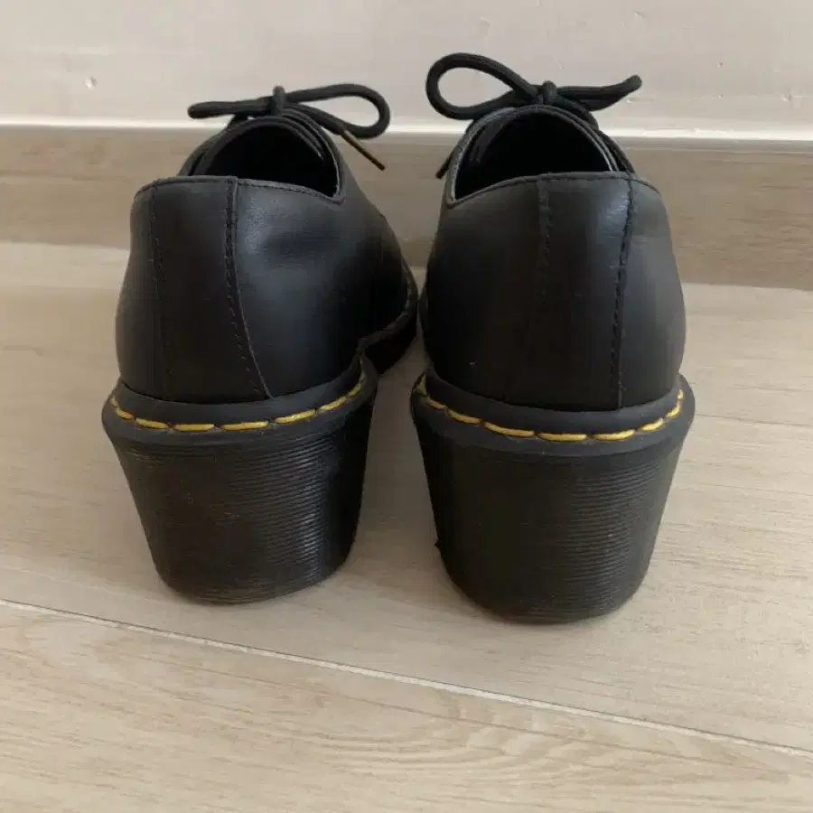 [정품]닥터마틴  Dr martens  240