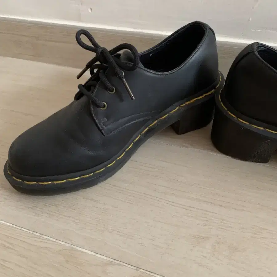 [정품]닥터마틴  Dr martens  240