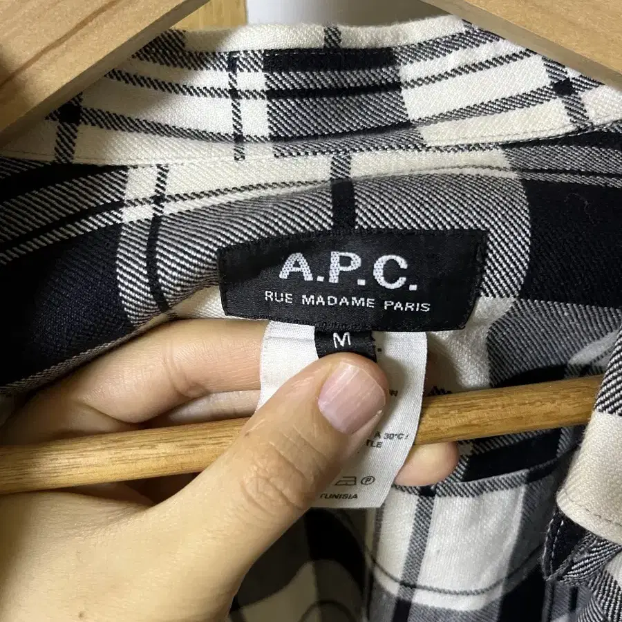 apc 체크셔츠