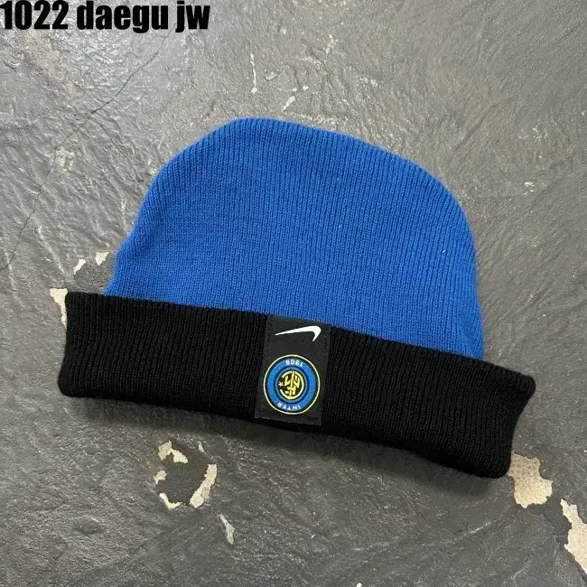 NIKE BEANIE 나이키 비니 모자 인터밀란