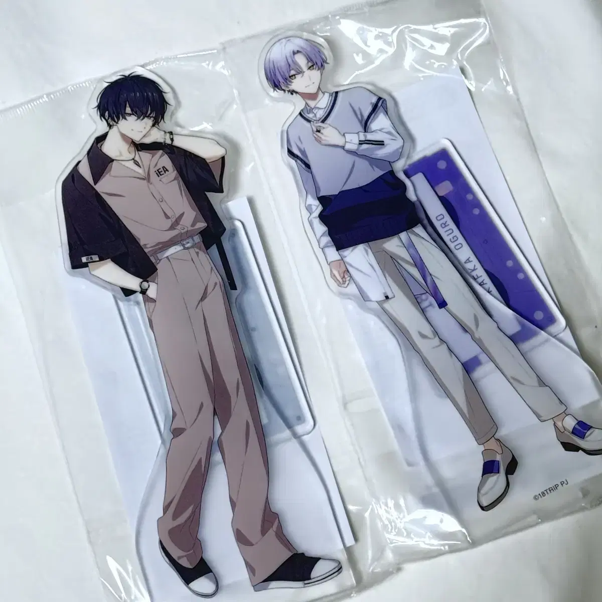 18TRIP (ATRI) Kafka ten acrylic stand unsealed