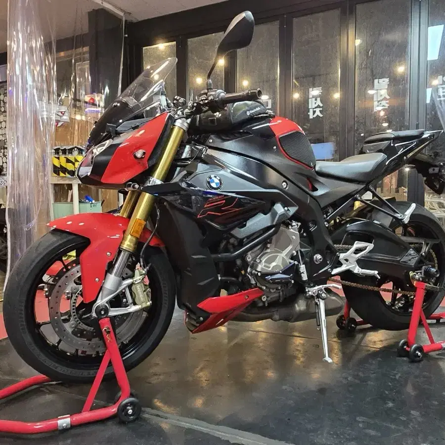 s1000r 18년식 팝니다 묻따