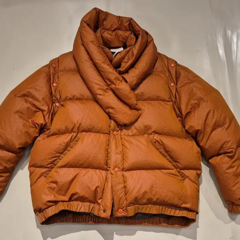 XL~2XL>사스콰치패브릭스 back to the down jacket