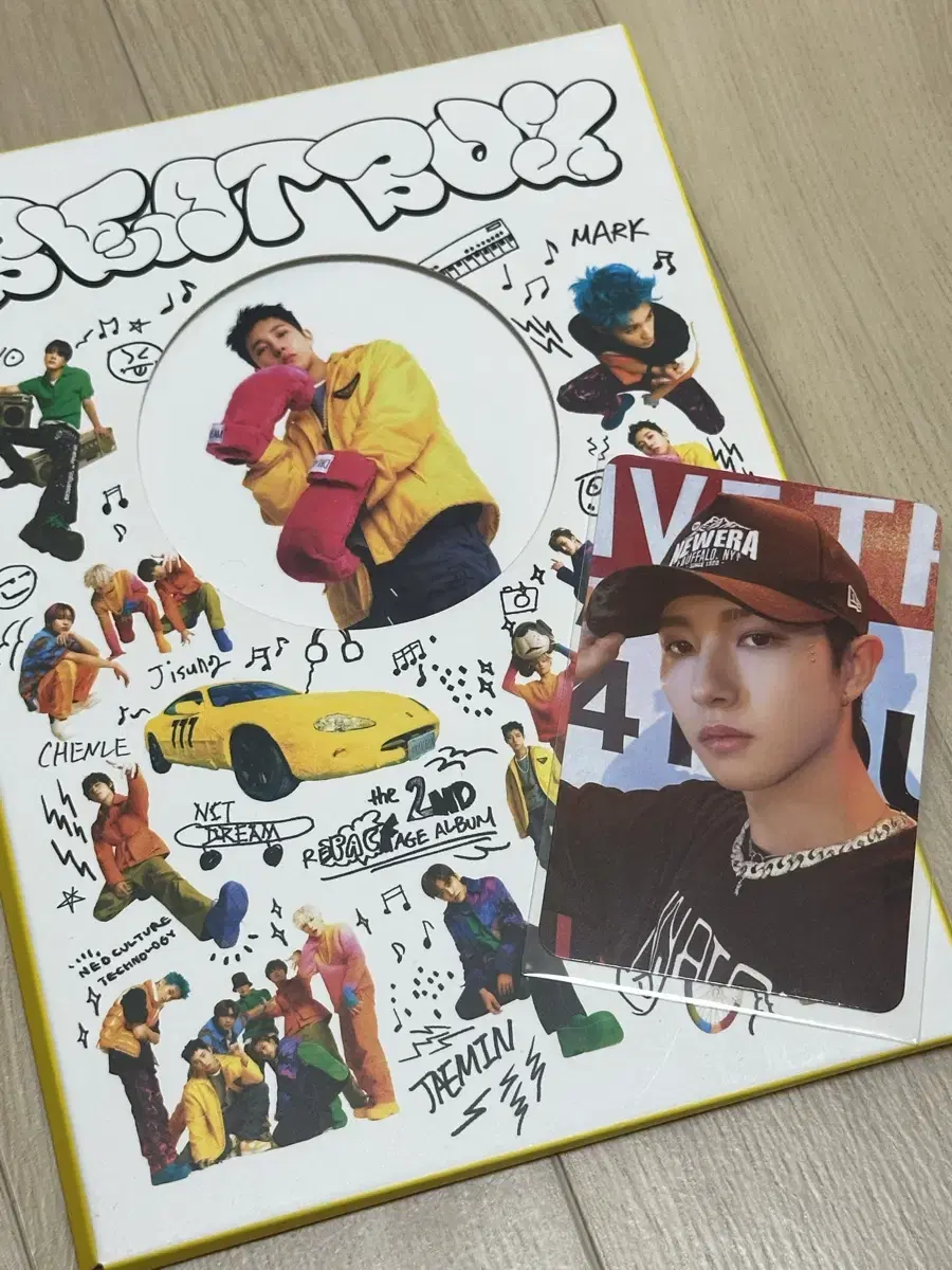 NCT Dream renjun Beatbox Postcard Book photobook WTS