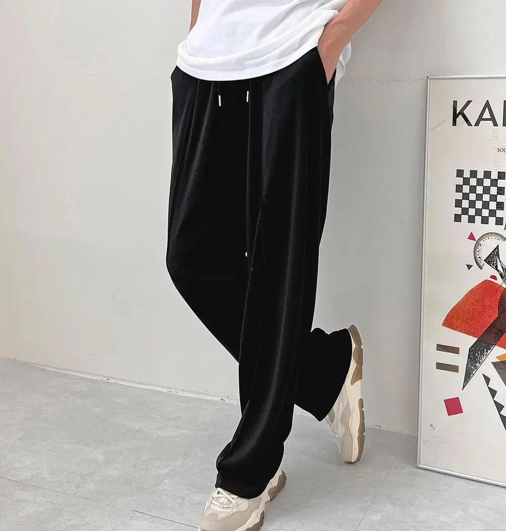 Men's Style Pin Tuck Design Wide Leg Trousers