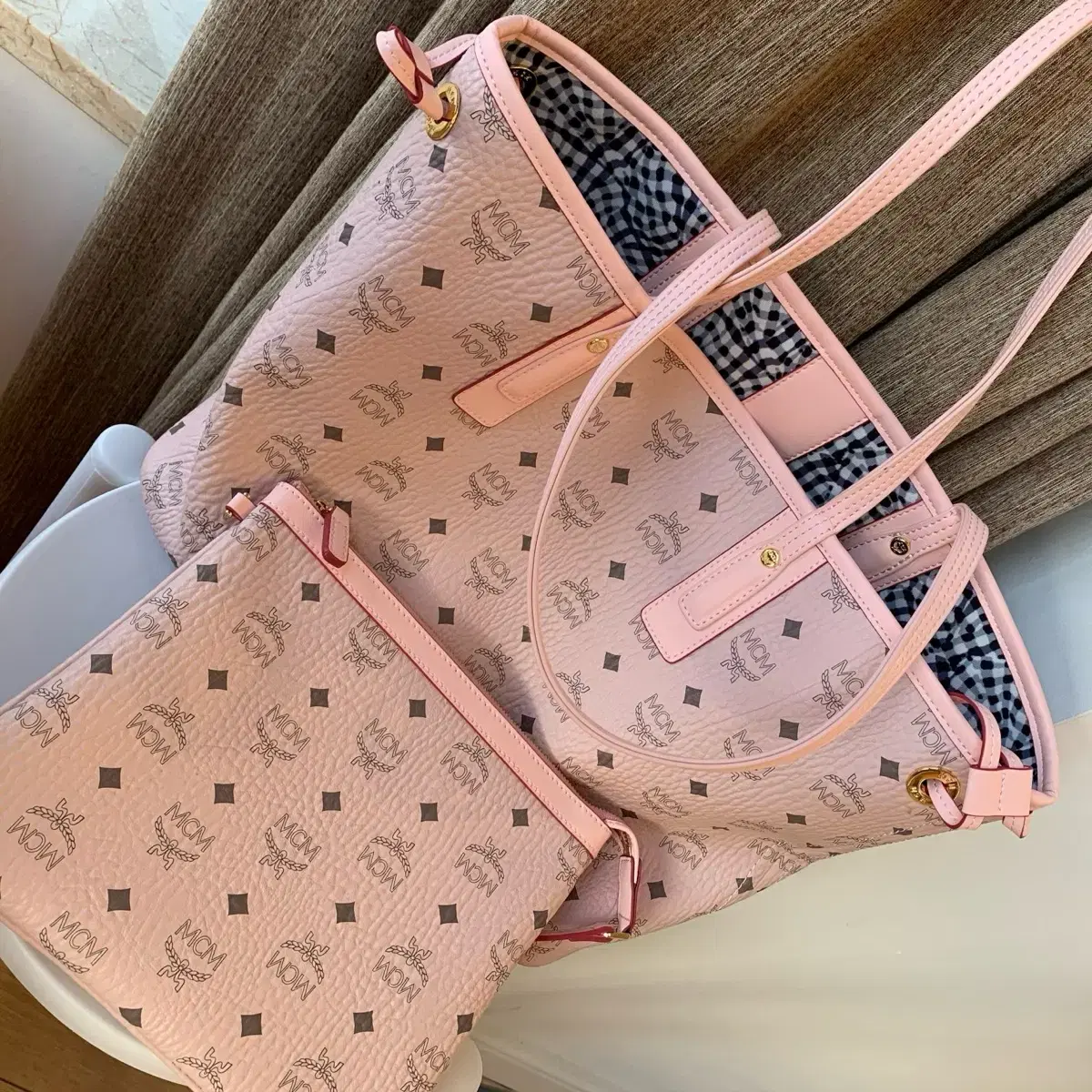 엠씨엠 MCM LIZ 비세토스 쇼퍼 PINK