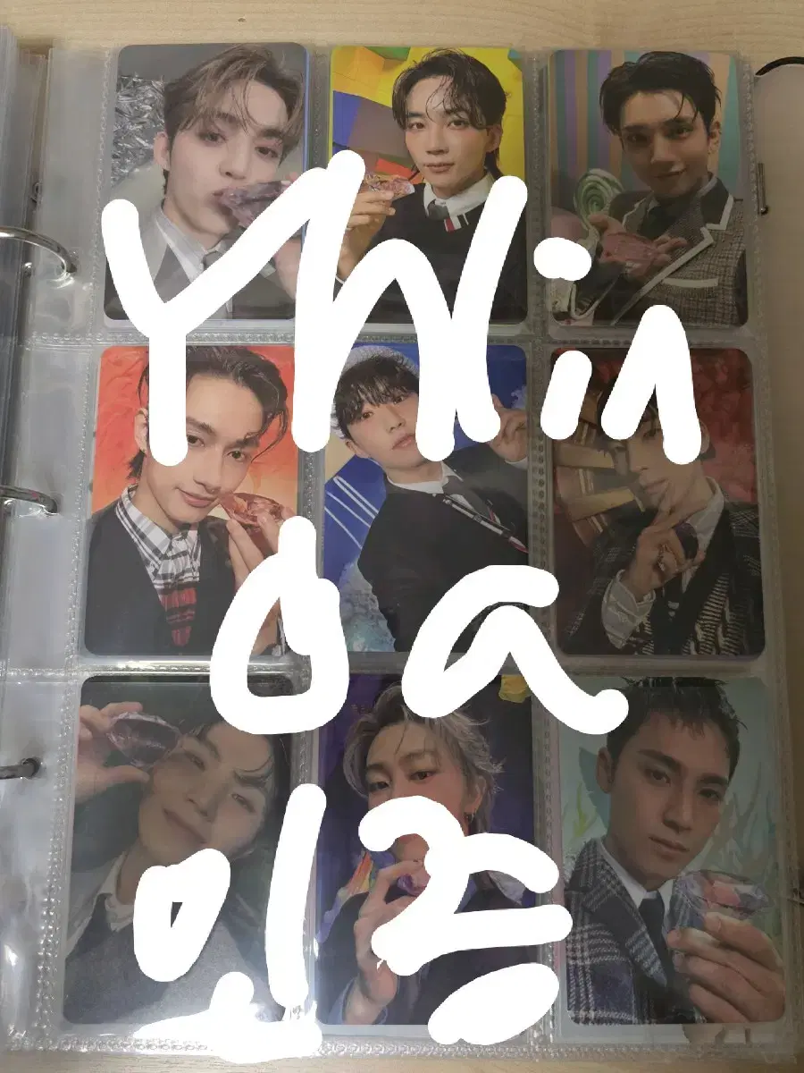 Source)Seventeen Maestro broadcast photocard bulk sells