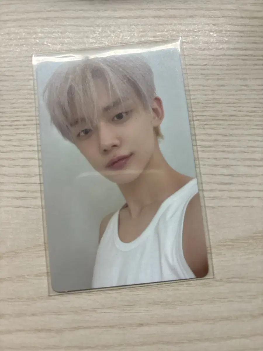 Minisword 2 Shatter Tier yeonjun photocard sells