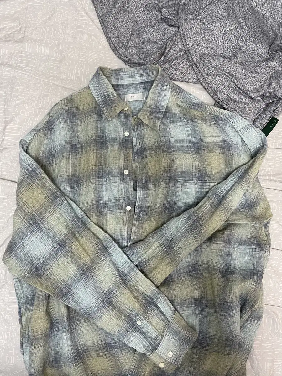 (48) Moma Design Shirt