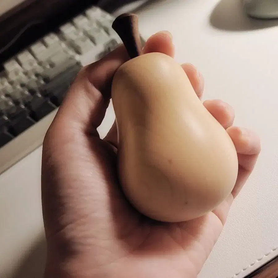 빈공간 pear object 서양배 원목 우드 오브제