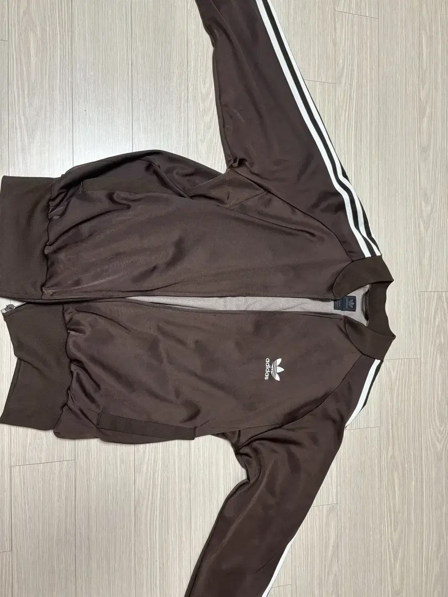 Adidas Superstar Brown Jersey