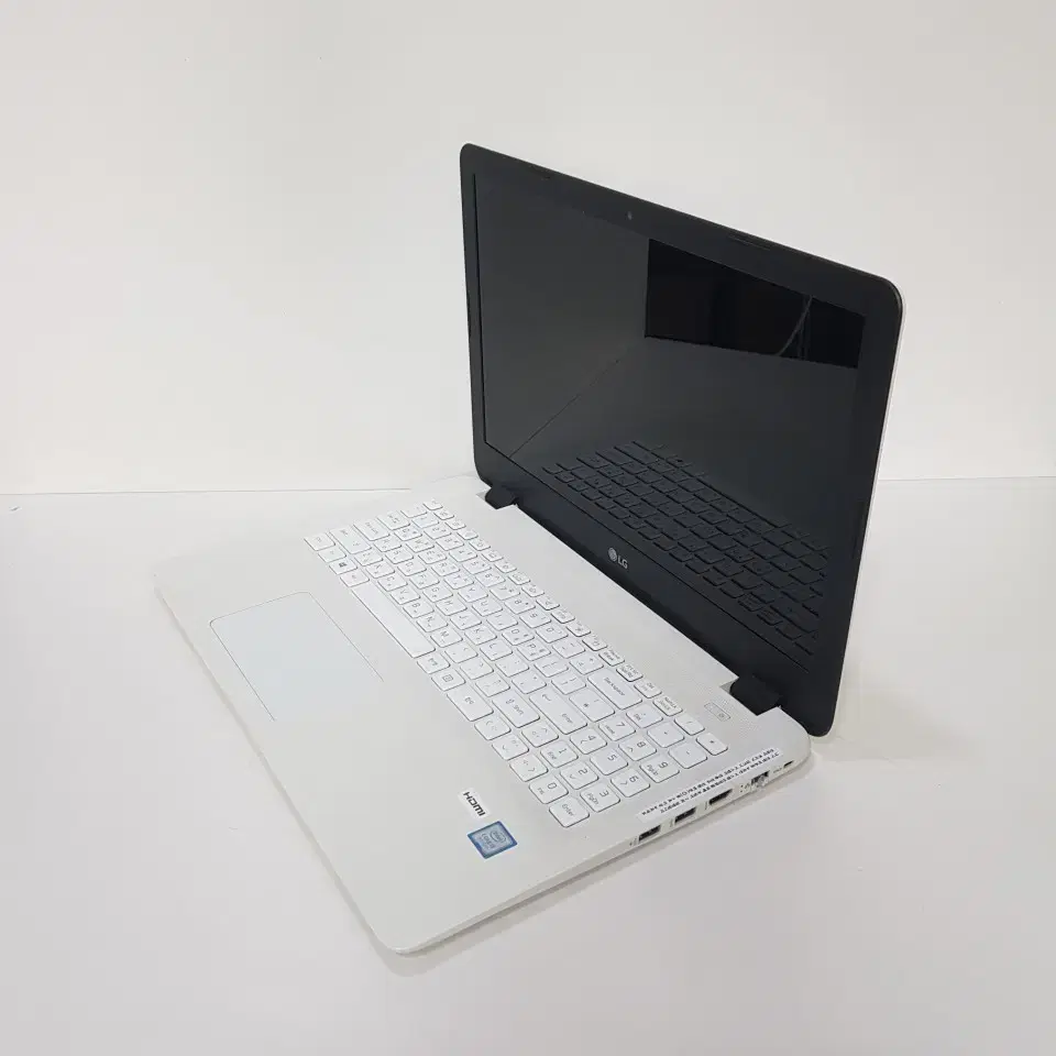 ( i7,16G,756G!!)LG 15인치 고사양 화이트 슬림형 노트북