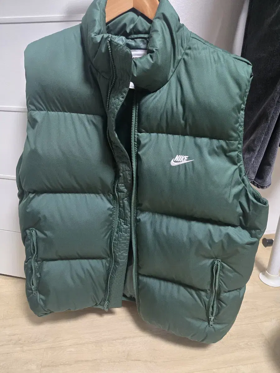 Nike Padded VestSize XXL