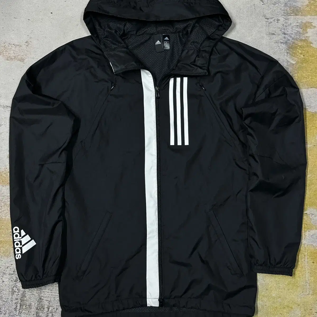 Adidas Athletic Windbreaker S