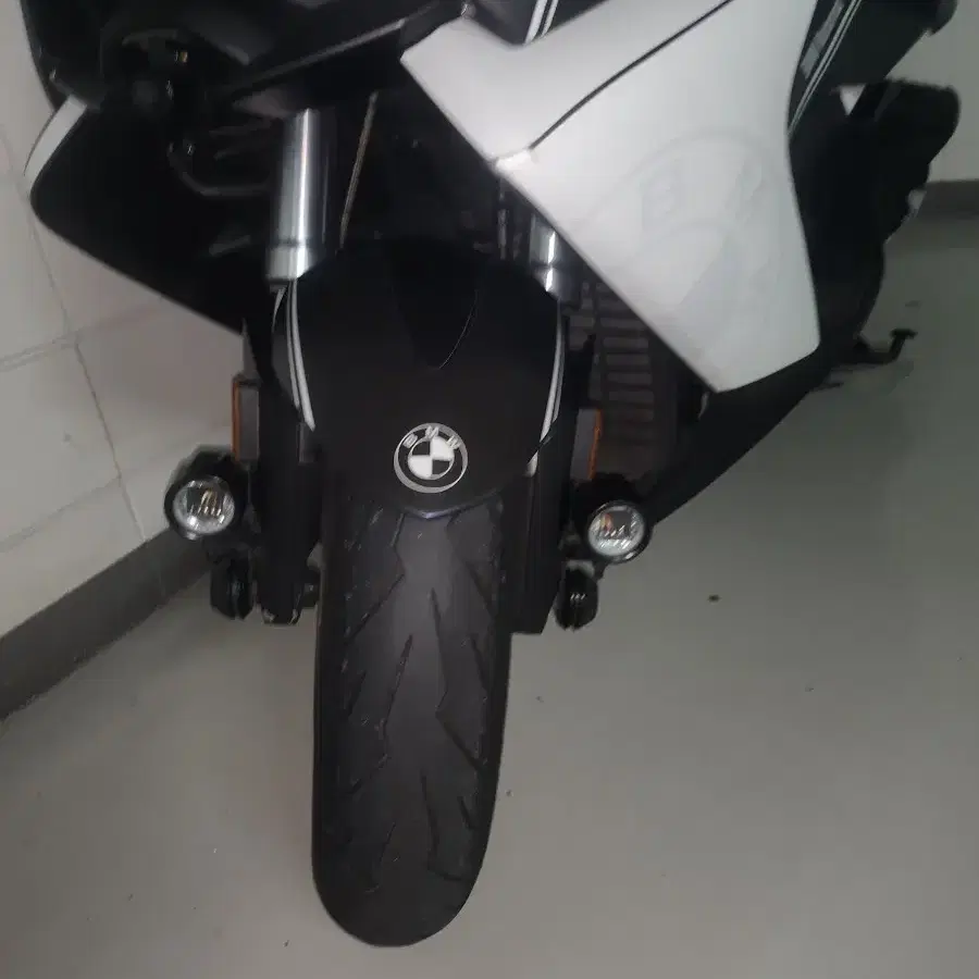 BMW  C650GT   19년식 팝니다