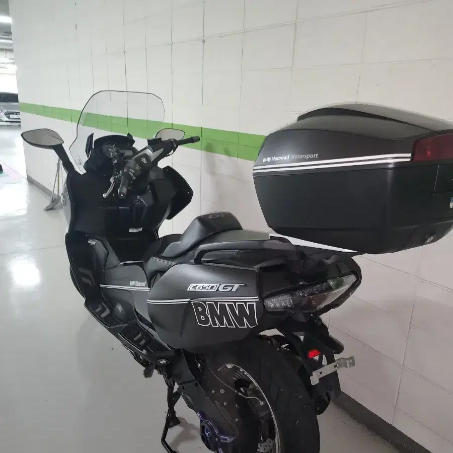 BMW  C650GT   19년식 팝니다