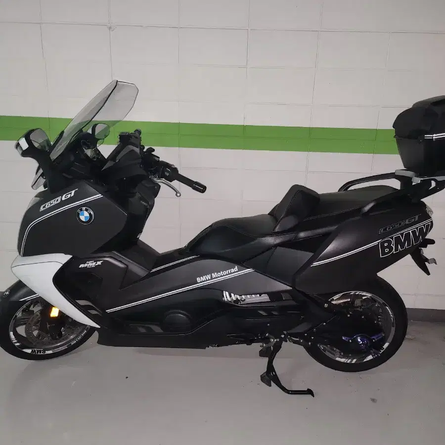 BMW  C650GT   19년식 팝니다