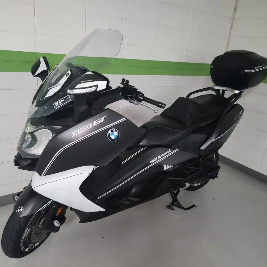 BMW  C650GT   19년식 팝니다