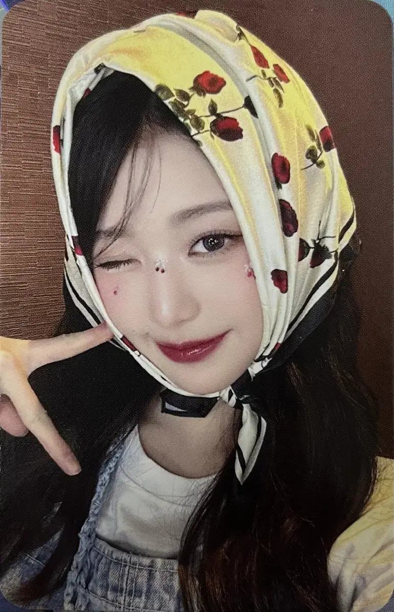 ive the first worldtour in cinema jang wonyoung photocards