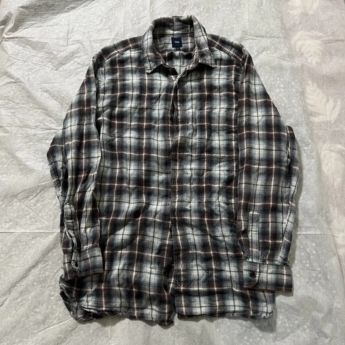 GAP Check Shirt M