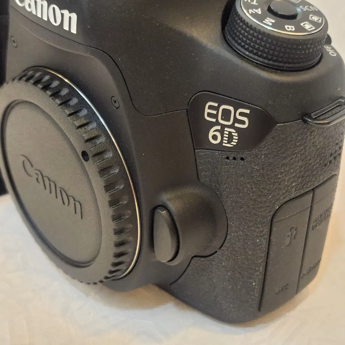 [중고]캐논 정품 EOS 6D 신품급 컷수2713컷