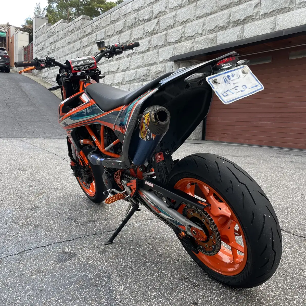 20년식 KTM 690smcr 대리판매합니다