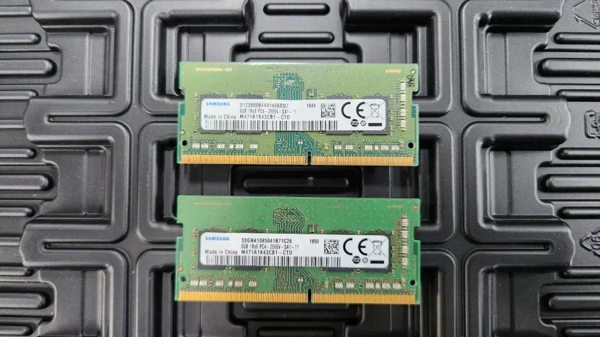 삼성 노트북용 DDR4 8GB 램 판매합니다.(1장 있음)