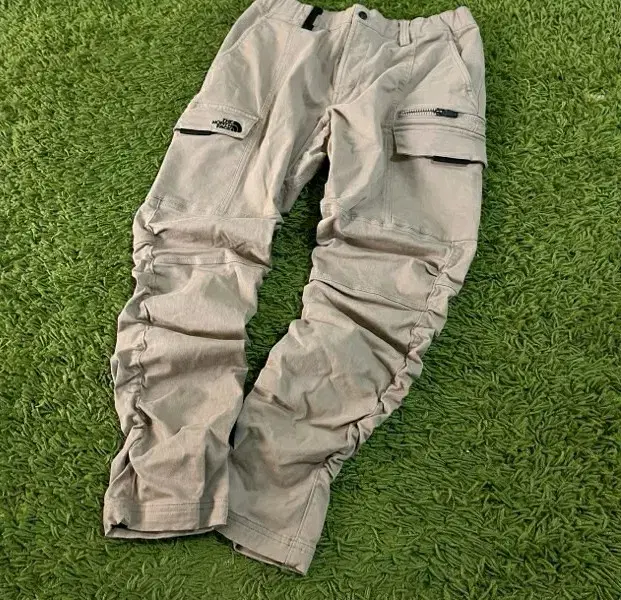 National Geographic Cargo Pants 32