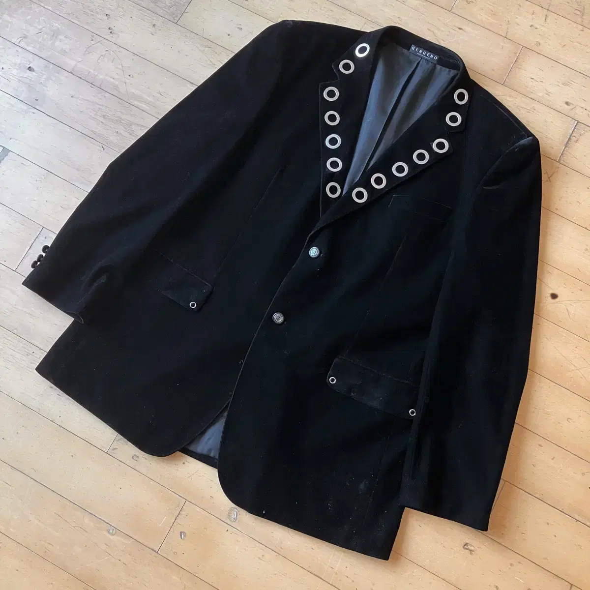 Japanese Ring Detail Black Velvet Blazer XL