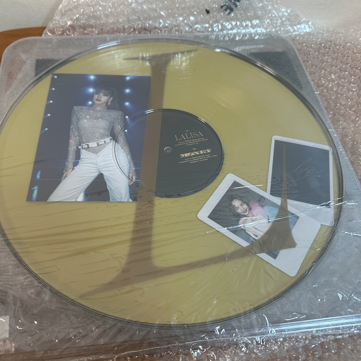 블랙핑크 리사  골드 LP LALISA GOLD VINYL(스페셜 한정)