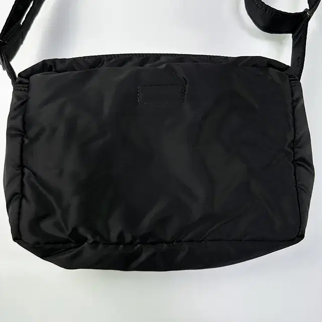 PORTER TANKER SHOULDER BAG (L) 포터 탱커 숄더백