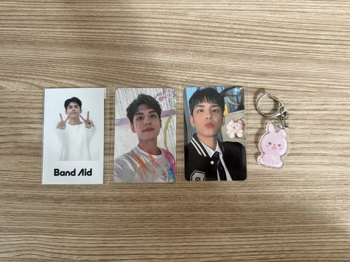 Day 6 Original with muu unreleased photocard Denimals pre-order benefit Random Keyring Set